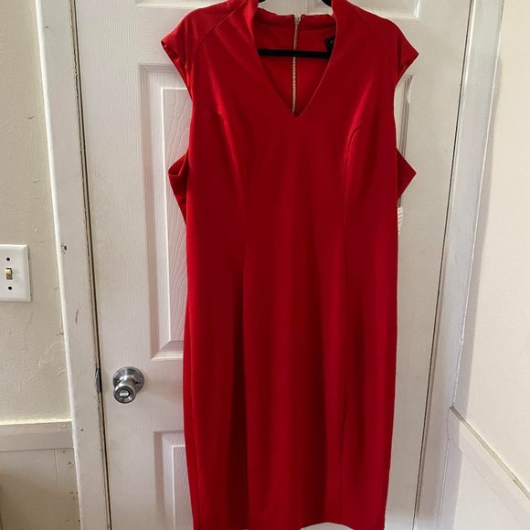 NWT Alexia Admor New York Woman's 2X Red Sleeveless Sheath Dress - Picture 2 of 5
